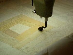 Beck's Machine Quilting Service Pic 3