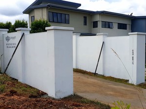 Premier Walls & Fencing Pic 4 - Our Privacy do it yourself kitset with concrete caps