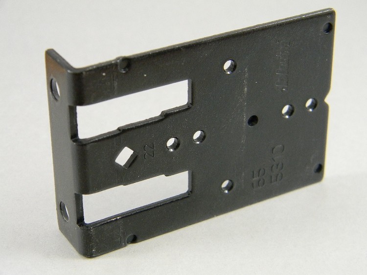 Prepacks Online Pic 1 - Blum Hinge Plate Jig