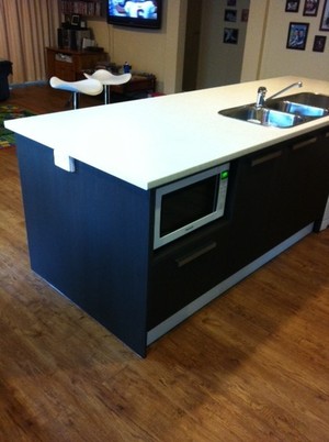 Kitchen Renovations & Facelifts Pic 3