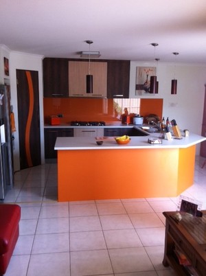 Kitchen Renovations & Facelifts Pic 5