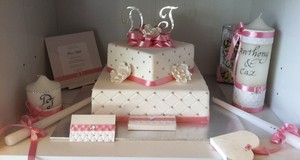 DMC Occasions Pic 3 - Gorgeous cakes and packages for all occasions