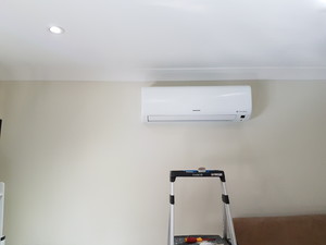 Master Sparky Electrical Pic 4 - Split System Air conditioning installations for the Summer