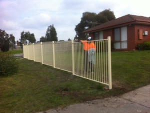 AdvanceD Fence & Gate Pic 3