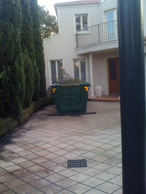 Need A Skip Now - Melbourne Skip Bin Hire Pic 4 - Looking after our customers driveways