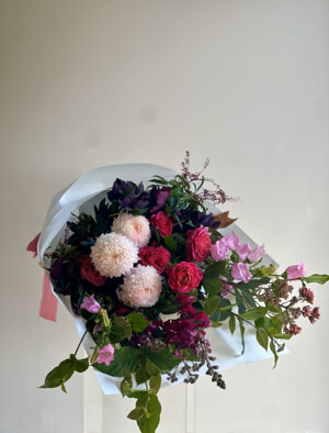 Flax Flower Pic 4 - OH Baby Bouquet Seasonal handpicked Blooms with a romantic palette the perfect declaration of love or friendship to your special someone