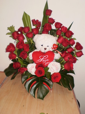 Buds Of Love Pic 4 - Great Valentines Gifts at affordable prices