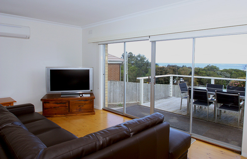 Saltwater Haven - Apollo Bay Pic 1 - Lounge with Ocean Views