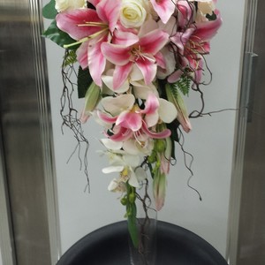 Flowers by Marisa Salisbury Florist Shop Pic 2