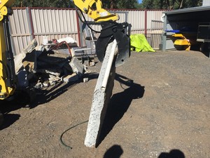 Little Diggers Earthworx Pty Ltd Pic 5 - Hydraulic grabs