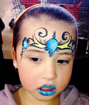 Face Painting Melbourne Pic 5 - simple tiara princess face painting