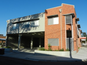 Blackbutt Doctors Surgery Pic 4 - Dedicated Car Park