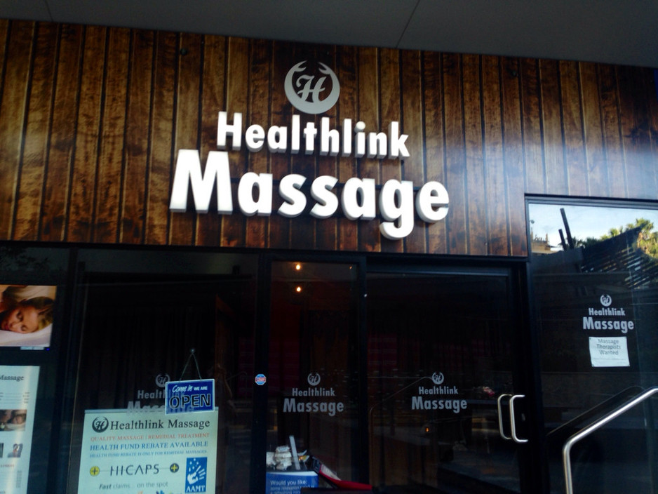 Healthlink Massage Surfers Pic 1