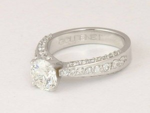 GoldeNet Australia Pic 4 - Diamond Engagement Ring