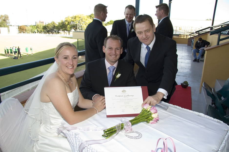 Andrew Sinclair Civil Marriage Celebrant Pic 2 - Brisbane Celebrant Andrew Sinclair