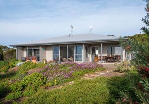 Emu Bay Holiday Homes Pic 2 - Houses