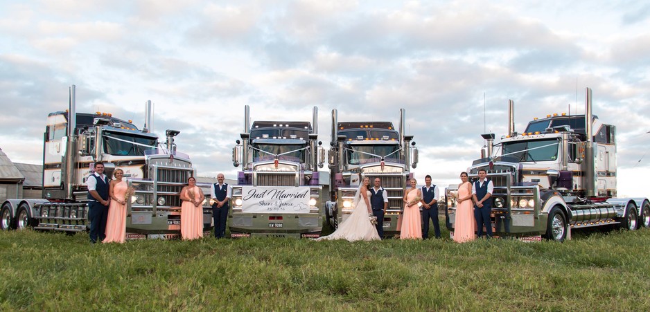 Visions West Audio Visual Productions Pic 1 - Shooting a wedding in Balranald NSW