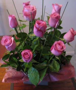 Townsville Wedding Flowers & Designs Pic 5 - Box of medium rose priced from 4000