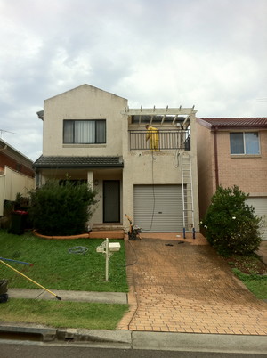 Tony Ur Handyman Pic 2 - We Pressure Cleaned this house in preparation for painting it LIVERPOOL NSW