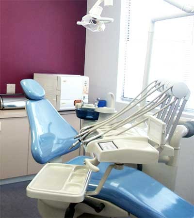 Trinh Joseph HD Dr Pic 1 - dental surgery