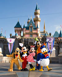 Travel Counsellors - Sharon Wood Pic 1 - DISNEYLAND Memories for a Lifetime