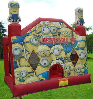 Little Munchkin's Party Hire Pic 2 - 2015 Minions Jumping Castle