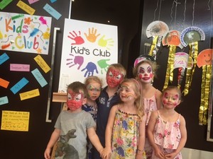 Busy Bees Babysitting Services Pic 4 - Busy Bees Kids Club