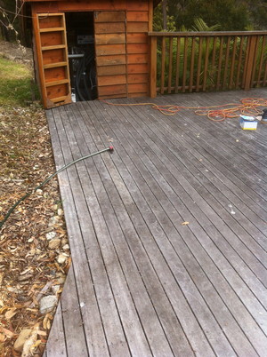 A1 Deck Restoration Pic 5 - Outdoor Deck 3 Before restoration