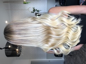 Platinum Lockz Hair Extensions & Supplies Pic 2