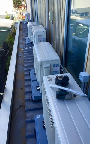 Aarons Air Conditioning Services Pic 4 - Torquay install