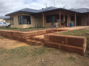 LP Earthworks & Contracting Pic 4 - Retaining wall