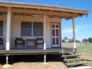 Rangemore Estate Pic 3 - MERLOT CABIN