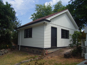 Sugden Builders Pic 3 - Garage