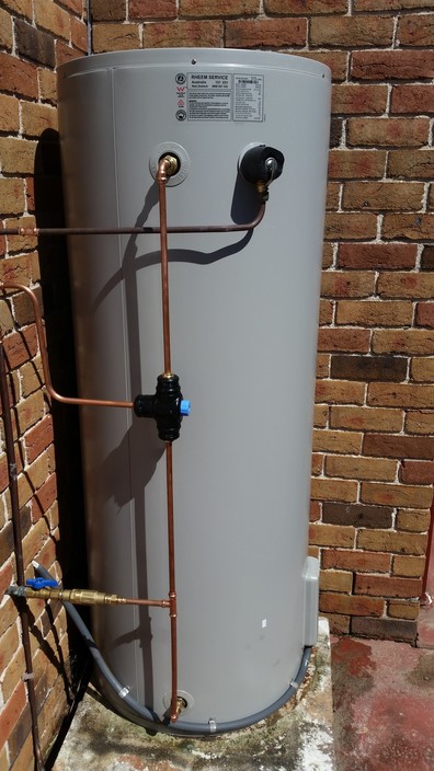 Ross's Plumbing Solutions Pic 1 - Hot Water Heater replacement specialists