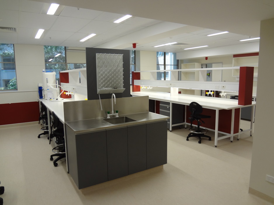 Scarborough Architects. Pic 1 - University of Melbourne RESEARCH LABORATORY