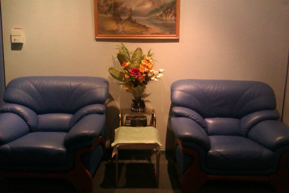 Sun Massage Salon Pic 1 - Waiting area