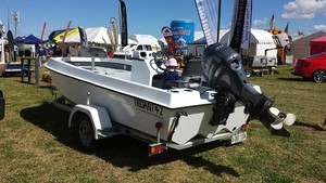 Sundowner Boats Pic 5 - 14ft Tridant Riverland Field Days Barmera 2014