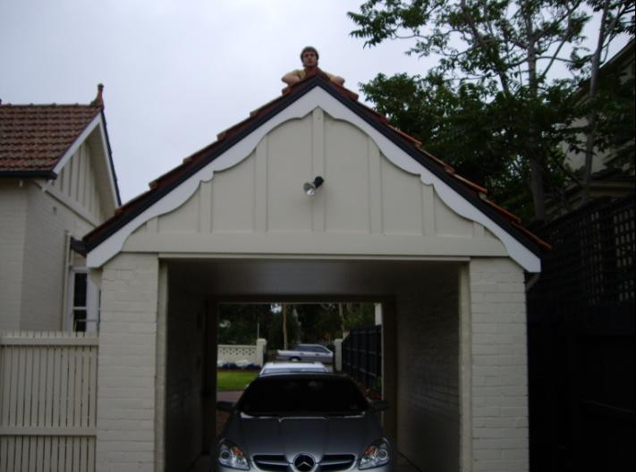 Derek's Brick Garages Pic 1