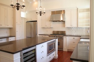 Easy Living Kitchens Pic 2