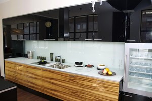 Easy Living Kitchens Pic 4