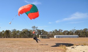 Go Jump - The Parachute School Pic 3