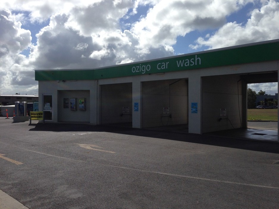 Ozi Go Car Wash Pic 1 - Self serve wash bays