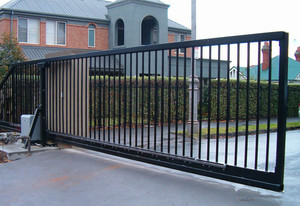 Magnetic Automation Pic 4 - Slide Gate Cantilevered