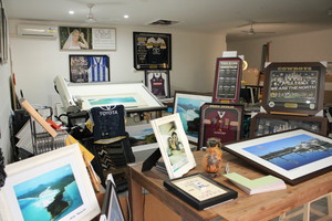 Whitsundays Picture Framing & Gallery Pic 2