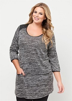 Virtu Shop - Plus Size Clothing Store Pic 5 - ASHER TUNIC