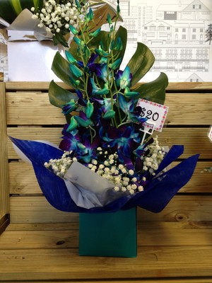 Subi Flowers & Gifts Pic 2