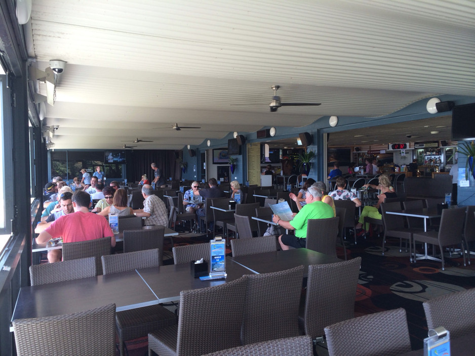 Coolangatta Surf Club Pic 1 - Club dining room