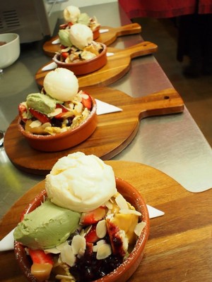 Eggless Dessert Cafe Pic 4