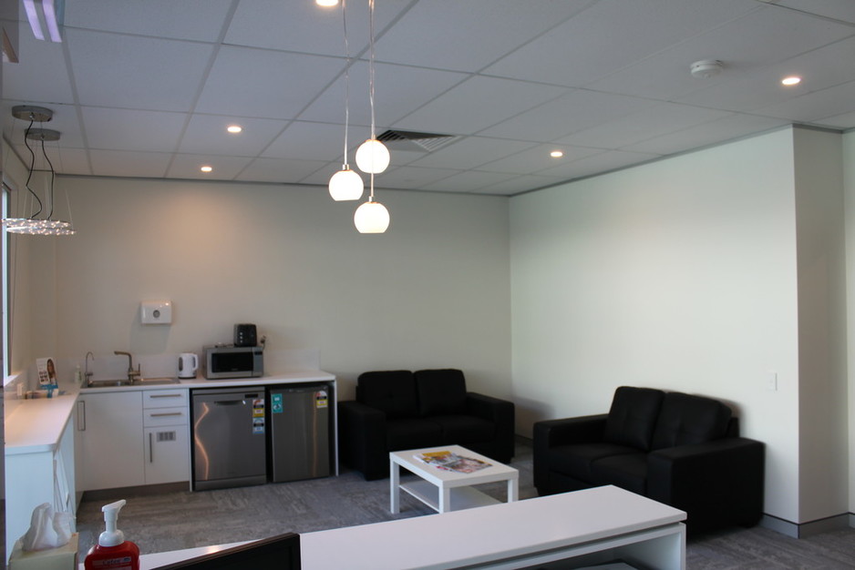 Odontologica Pic 1 - The relaxed and comfortable patient lounge Enjoy our light refreshments new magazines and WiFi before or after your appointment