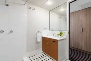 Rydges Southbank Townsville Pic 5 - Deluxe QueenTwin Bathroom